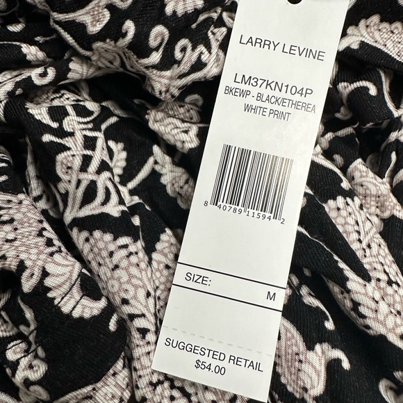 Larry Levine Womens Draped Neck 3/4 Sleeve Blouse in Black/Etherea White Print - Picture 2 of 2